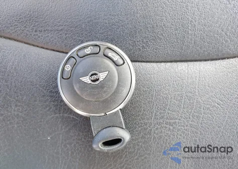 2009 Mini Cooper из США, поврежденный, VIN WMWMF33579TW70887